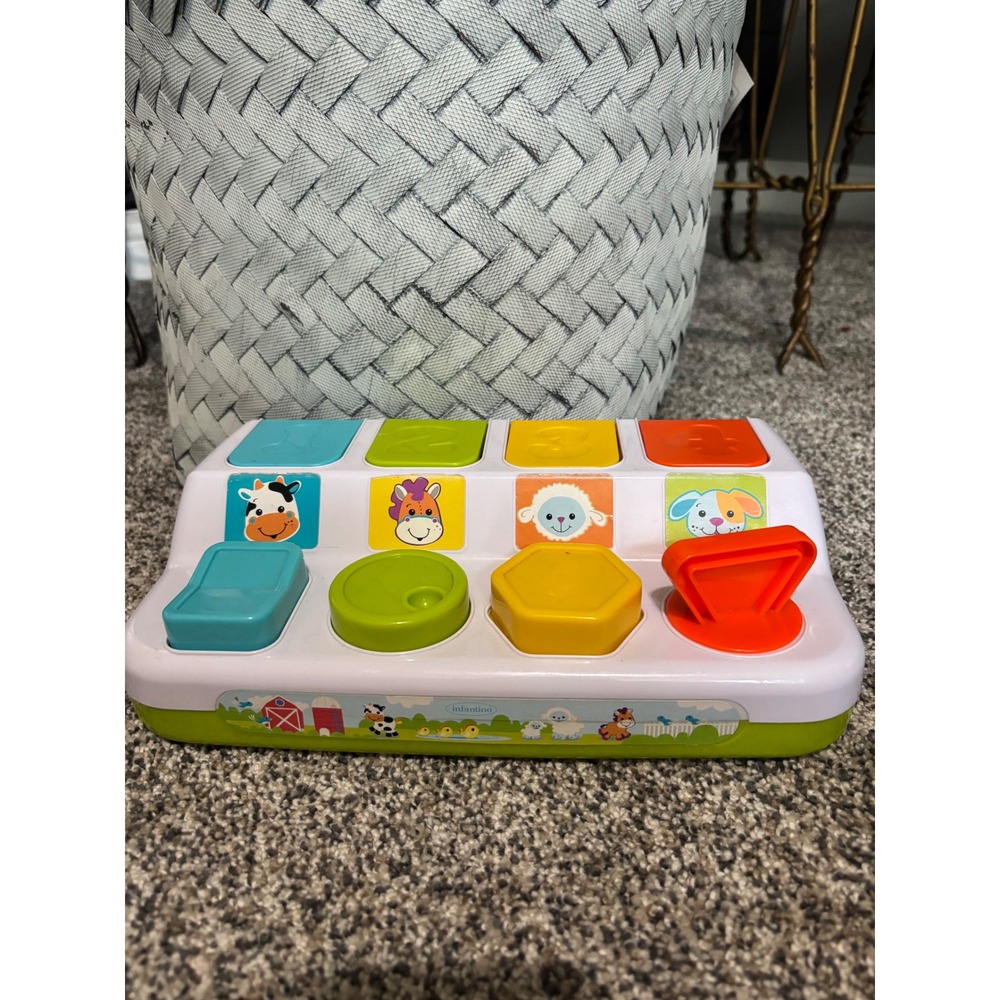 Infantino Pop and Play Pals Farm Animals Activity Toy Toddler Motor Skills Toy